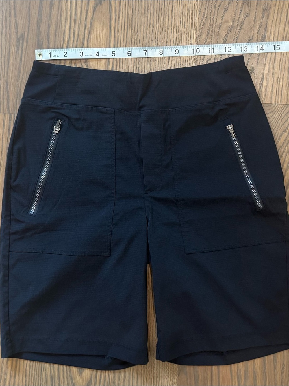 Athleta Trekkie North Bermuda Shorts - Picture 3 of 9
